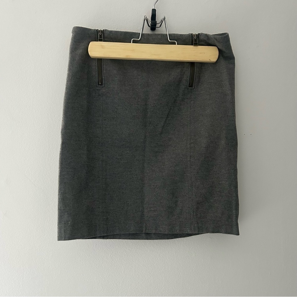 Sunday Best Grey Office Attire Skirt Size 2